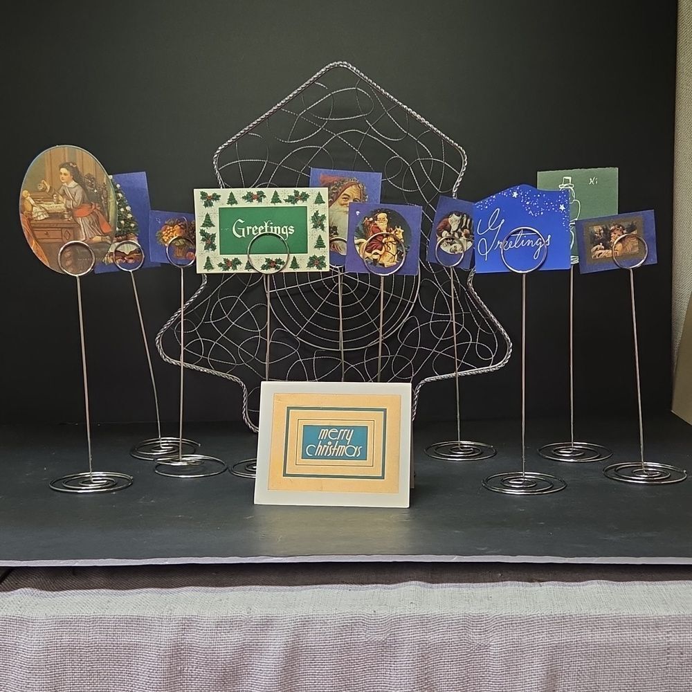 Silver Tone Metal Wire Christmas Tree Shaped Basket , 10 Place Card Holders